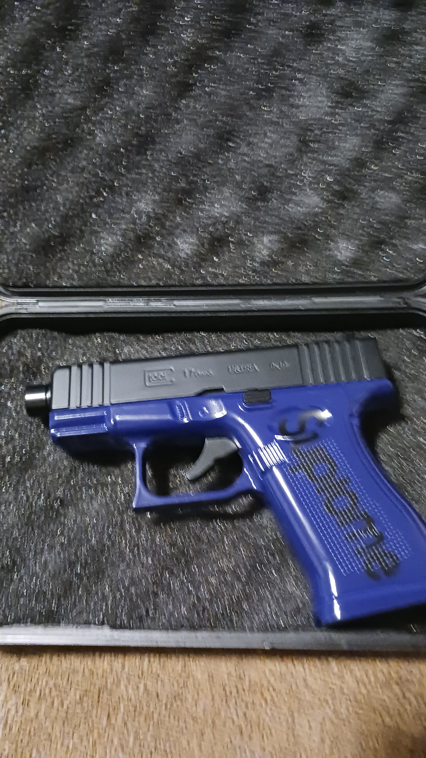 Torch Gun with Plastic case