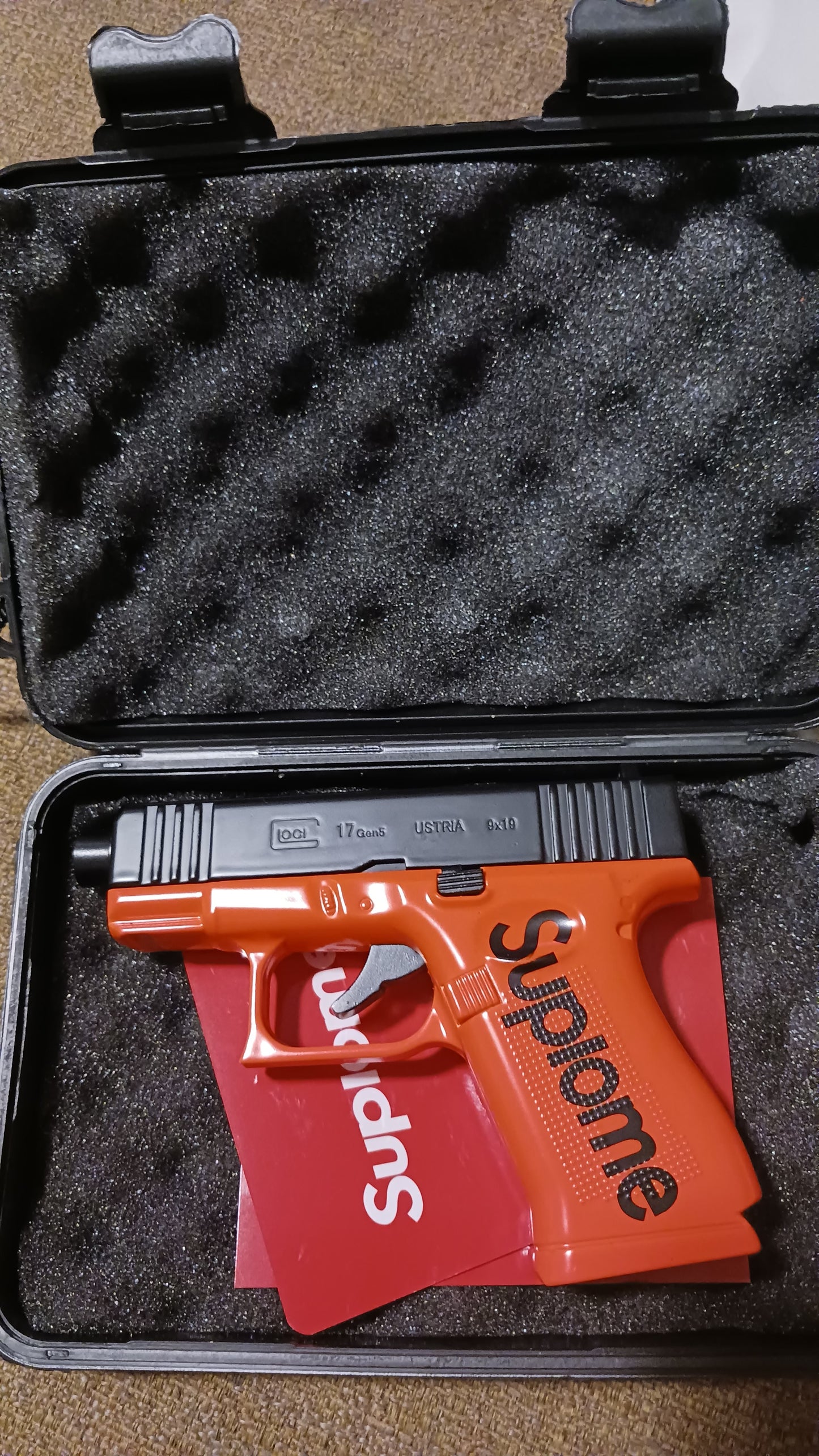 Torch Gun with Plastic case